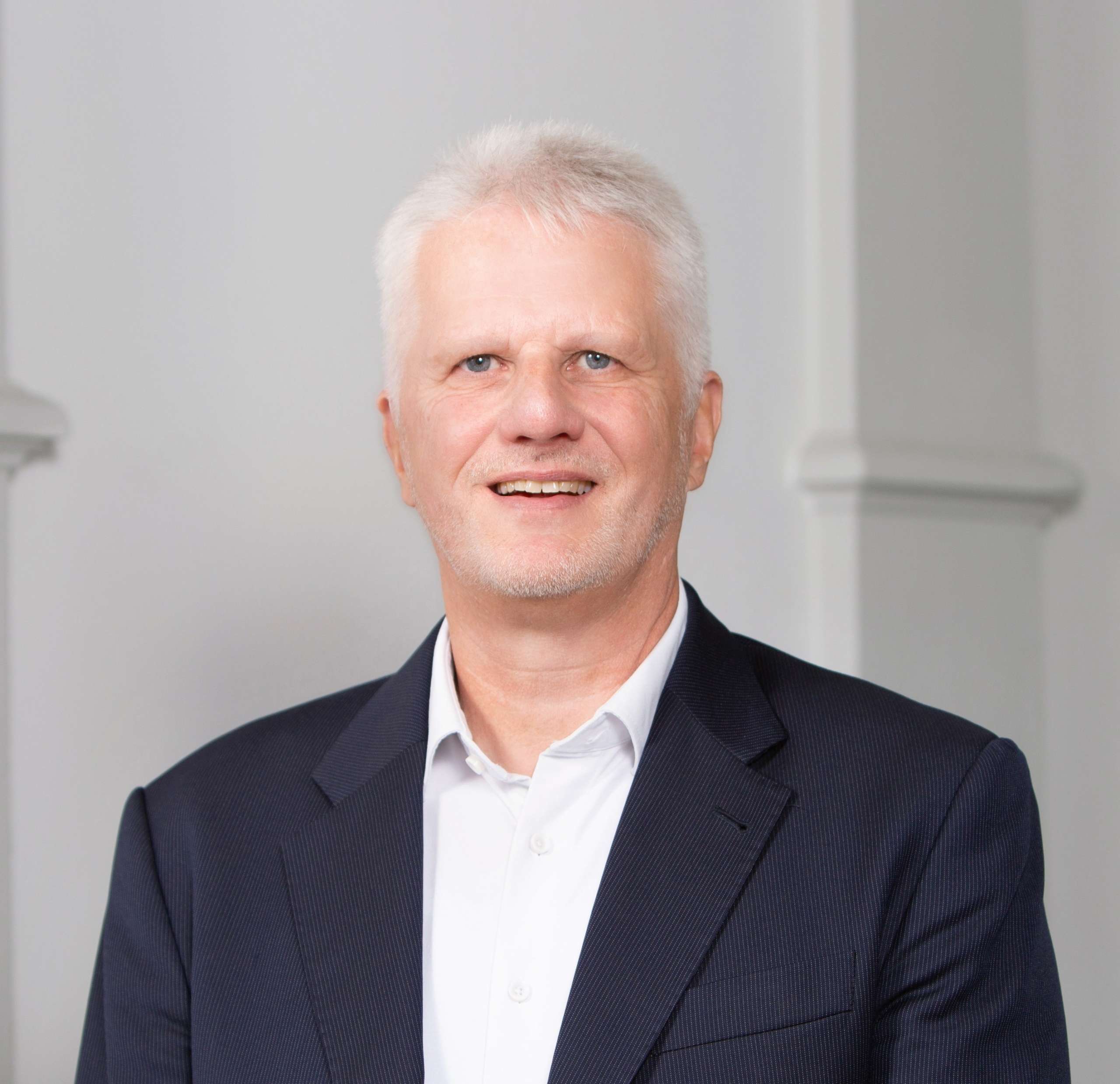 Website_Frank Reyer